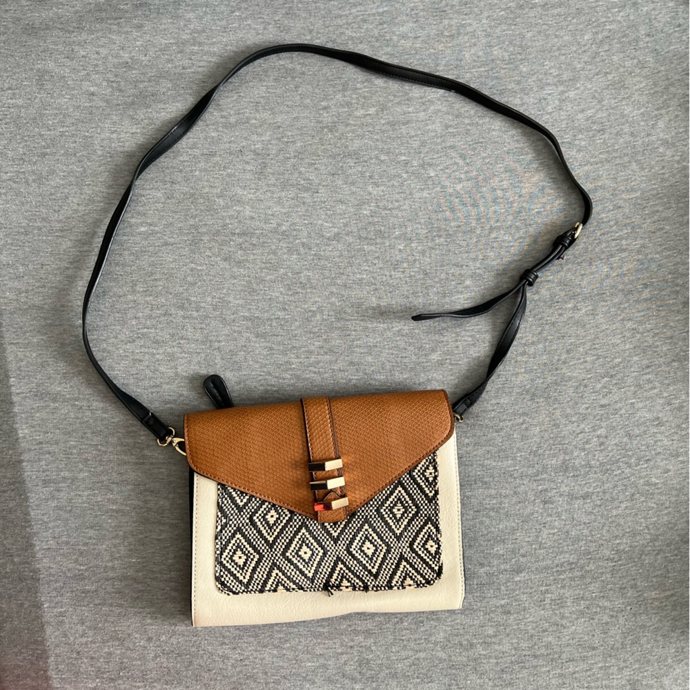 Aztec print bag